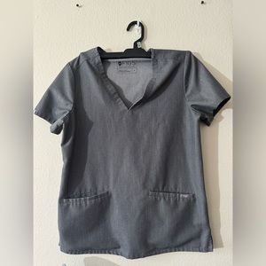 FIGS size small heather gray three pocket scrub top